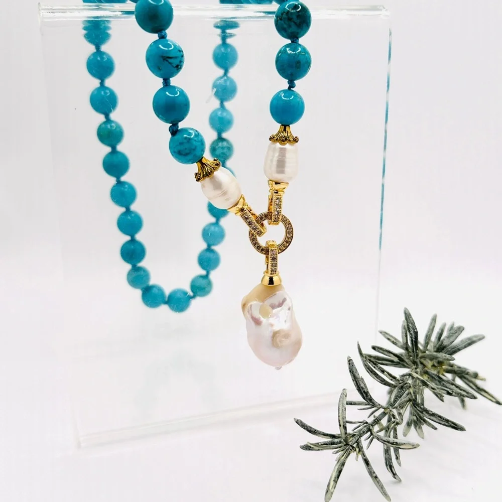 Genuine Howelite and Baroque Pearl Pendant Necklace - Picture 3 of 12